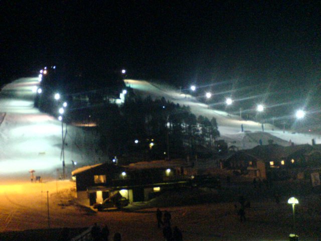 tanndalenbynight.jpg